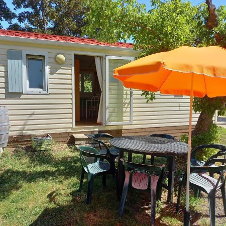 Camping Le Pont D'Allagnon Lempdes sur Allagnon المظهر الخارجي الصورة